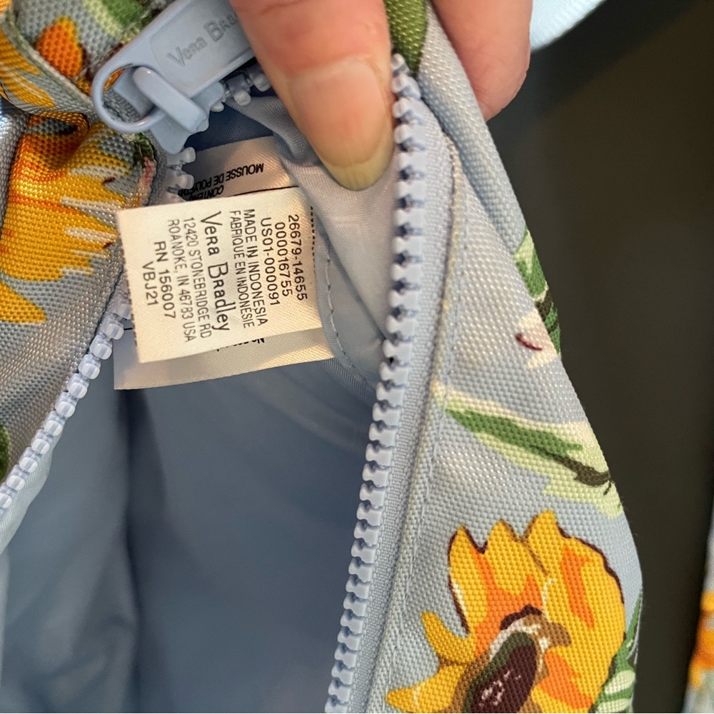 Vera Bradley Sunflower Sky Reactive Slingback backpack - Picture 5 of 13